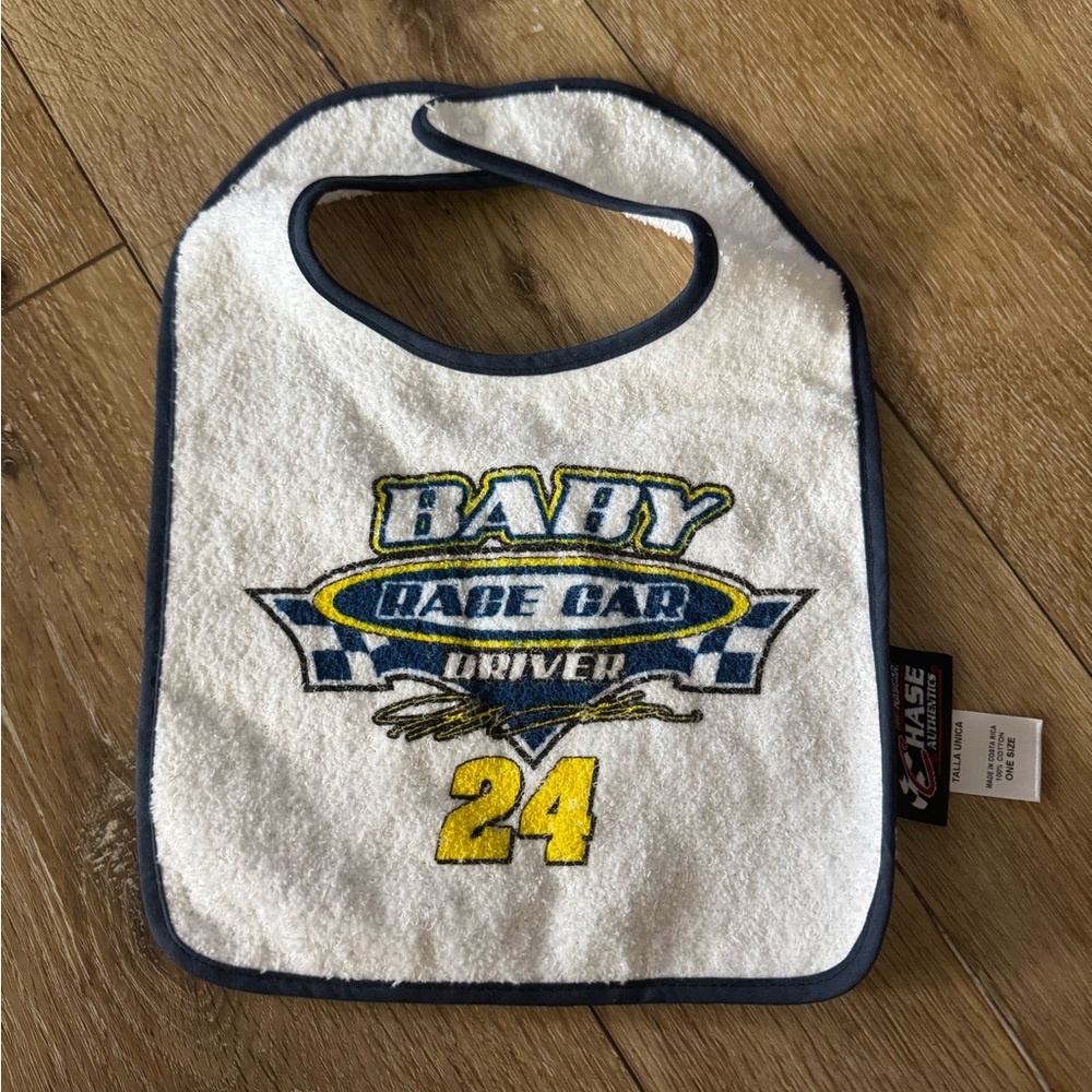 NASCAR Vintage Jeff Gordon 24 Baby Bib‎